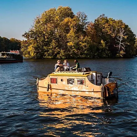 Hausboot Tour Mit Der Wasserkutsche - Fuehrerscheinfrei Botel